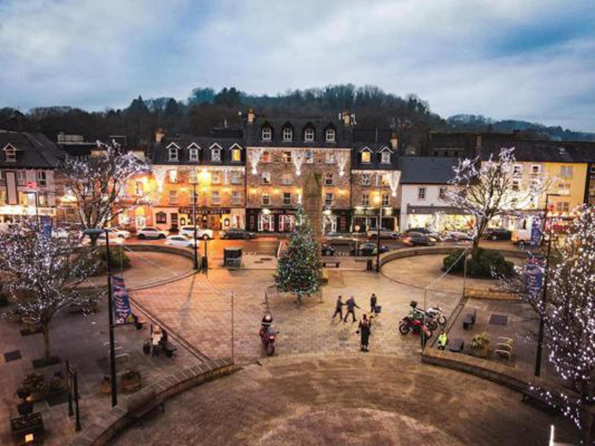 Charming 2-Bed Apartment In Donegal Town Centre Bagian luar foto